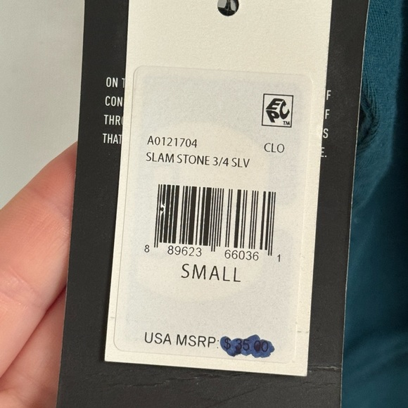 NWT Volcom 3/4 Sleeve Baseball Tee - Picture 3 of 4